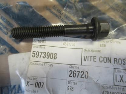 5973908 Bout cilinderkop L=62