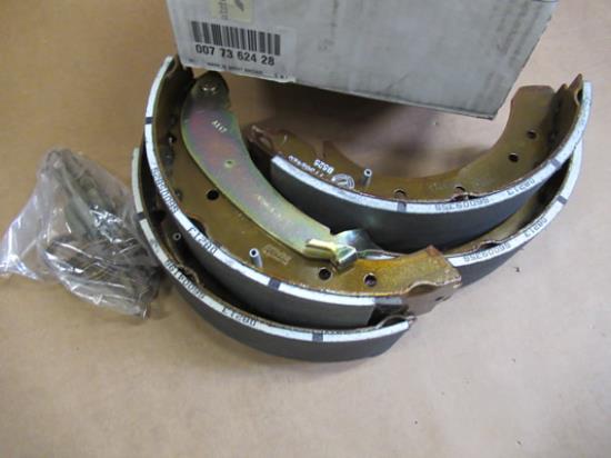 77362428 Remschoenset