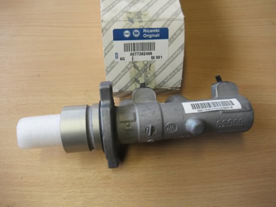 77362469 Hoofdremcilinder