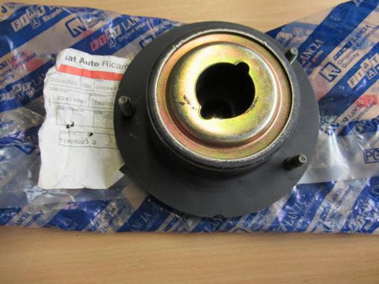 82419981 Gummistuk achtervering