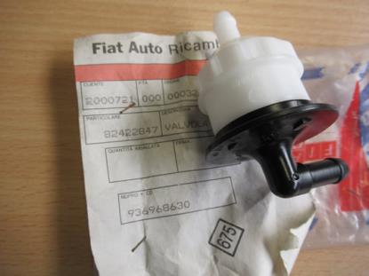 82422847 Brandstofklep