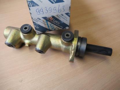 9939963 Hoofdremcilinder