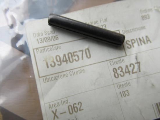 13940570 Stift planeetdrager