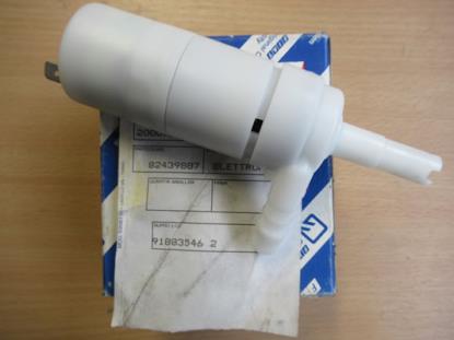 82439887 Ruitensproeierpomp