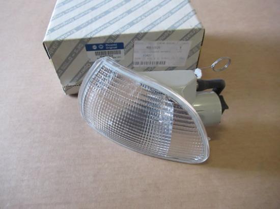 46537829 Richtingaanwijzer linkerzijde