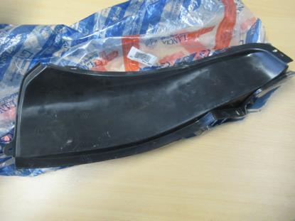 7781453 Sierlijst rechterzijde