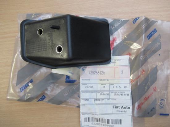 735266126 Beugel rechts