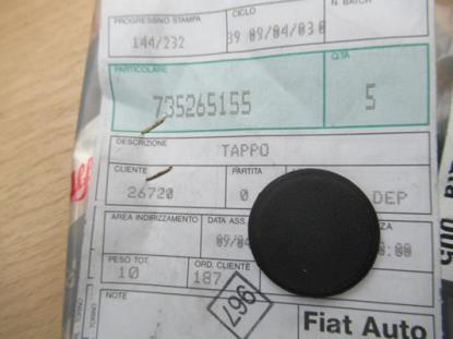 735265155 Plug rechts