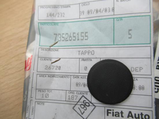 735265155 Plug rechts