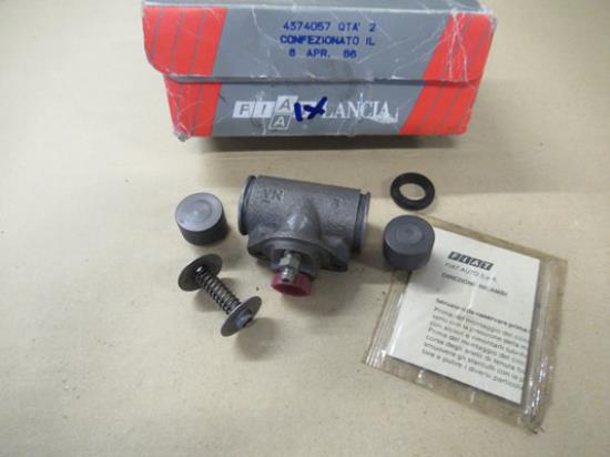 4374057 Wielremcilinder