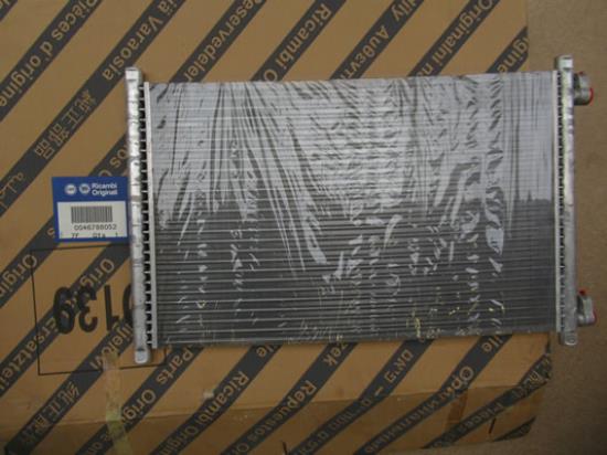 46788052 Airco condensor