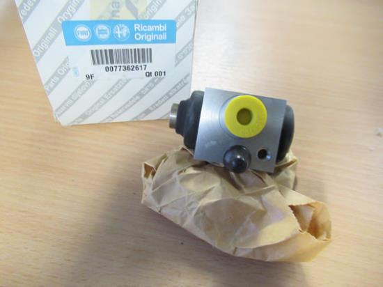 77362617 Remcilinder