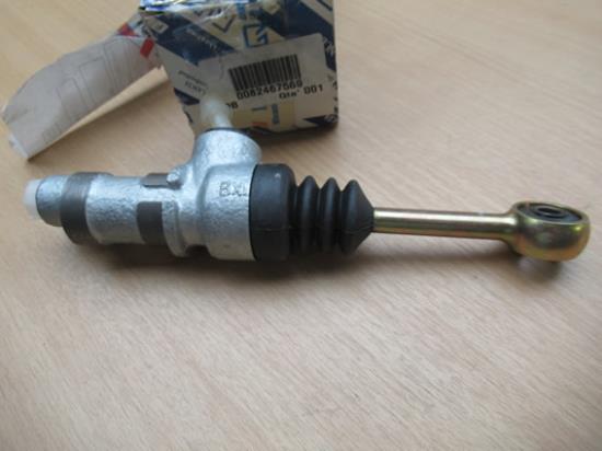 82467569 Koppelingscilinder