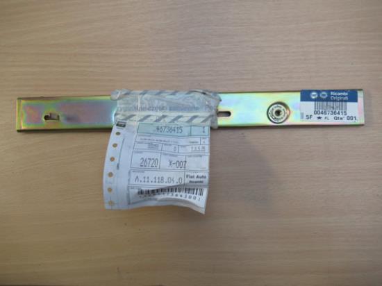 46736415 Beugel achterbumper rechterzijde