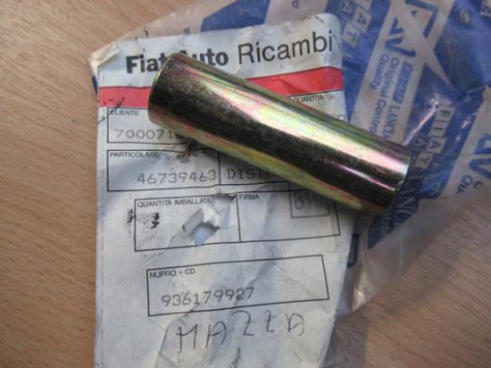 46739463 Afstandstuk