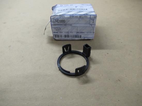 46742880 Contactslot antenne