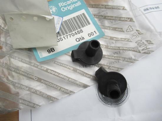 51770488 Radiatorsteun