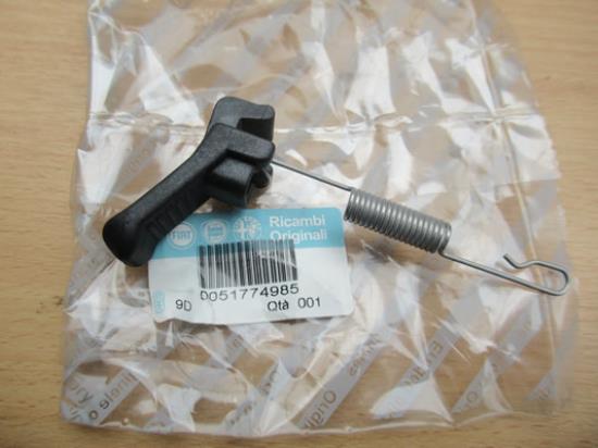 51774985 Sluiting luchtfilterhuis