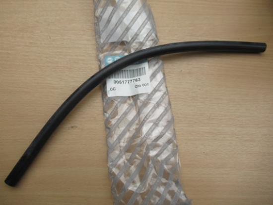 51777763 Slang carterontluchting