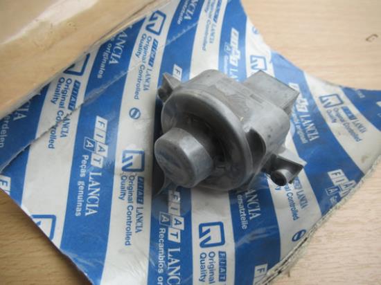 156038672 Schakelaar linkerzijde