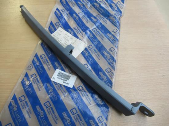 177312599 Sierlijst linkerzijde