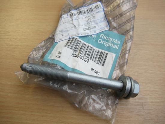 46767428 Bout M12x115