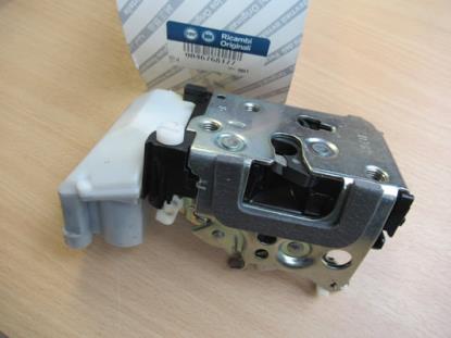 46768177 Portierslot linkerzijde