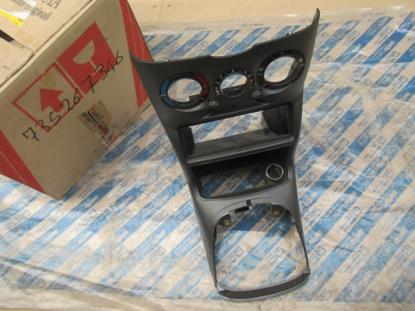 735267346 Sierstuk voor dashboard