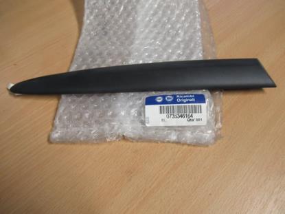 735346164 Sierlijst rechter achterzijde