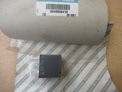 46520419 Relais 50A