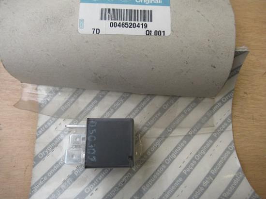 46520419 Relais 50A