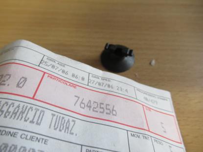 7642556 Plug
