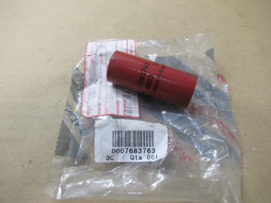 7683763 Carterventilatie slang