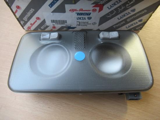 735302001 Plafonniere