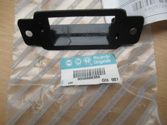 9559988380 Verlichtinghouder