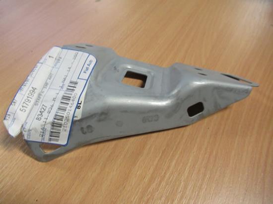 51791994 Beugel linkerzijde