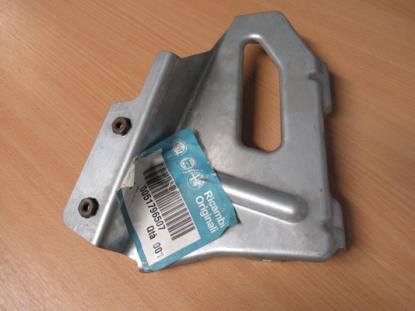 51796507 Beugel carrosserie linksvoor