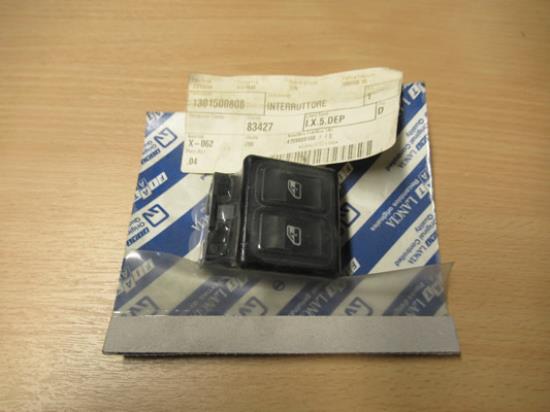 1301500808 Raamschakelaar