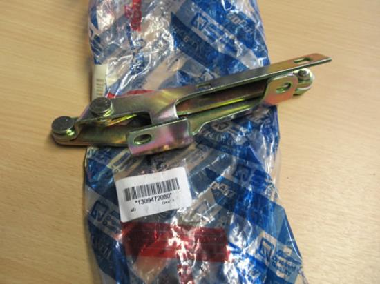 1309472080 Scharnier linkerzijde