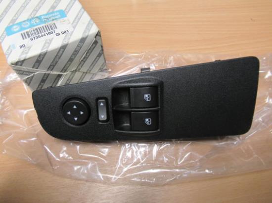 735441807 Raamschakelaar linkerzijde