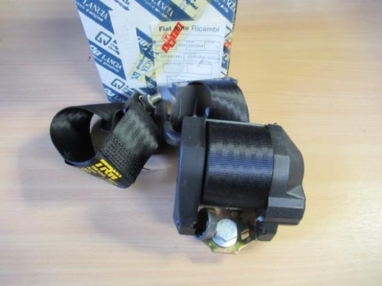 182643481 Veiligheidsgordel rechterzijde