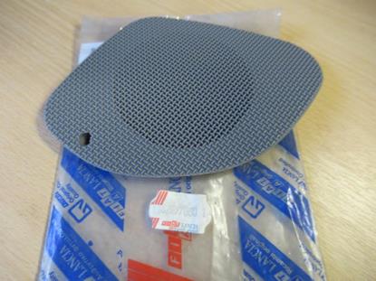 182697060 Speakerkap linkerzijde