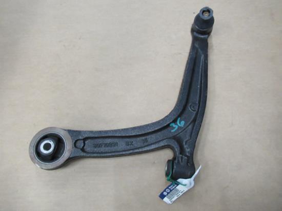 50710621 Draagarm links voorzijde