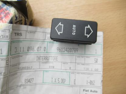 9613420789 Schakelaar