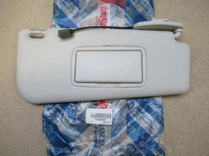 735338205 Zonneklep met spiegel rechterzijde