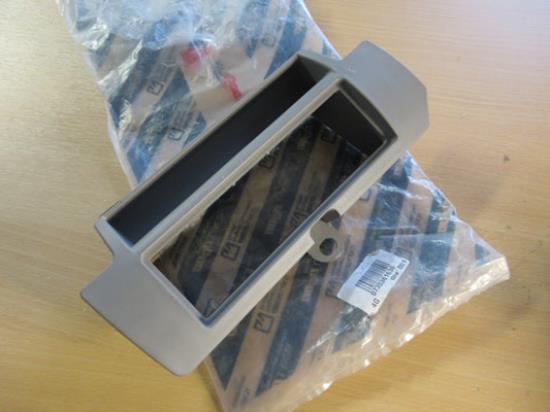 735361636 Sierstuk dashboardkast