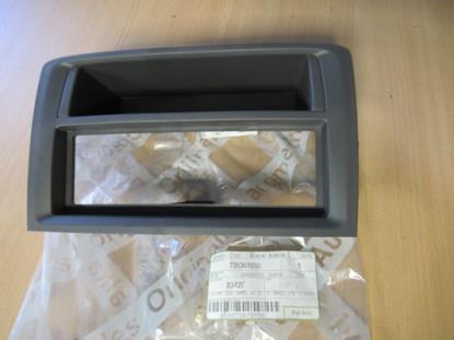 735361656 Radiohouder