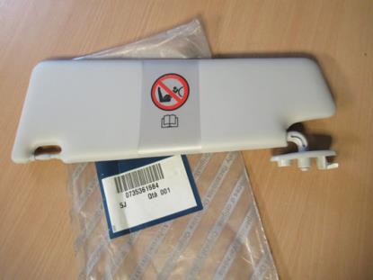 735361684 Zonneklep rechterzijde