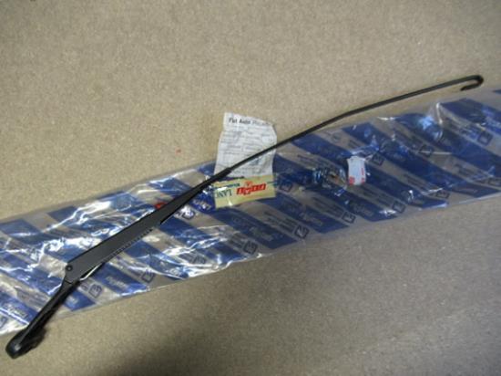 7753684 Wisserarm rechter voorzijde