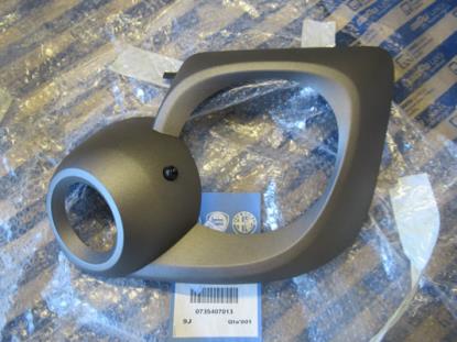 735407013 Sierstuk koplamp linkerzijde